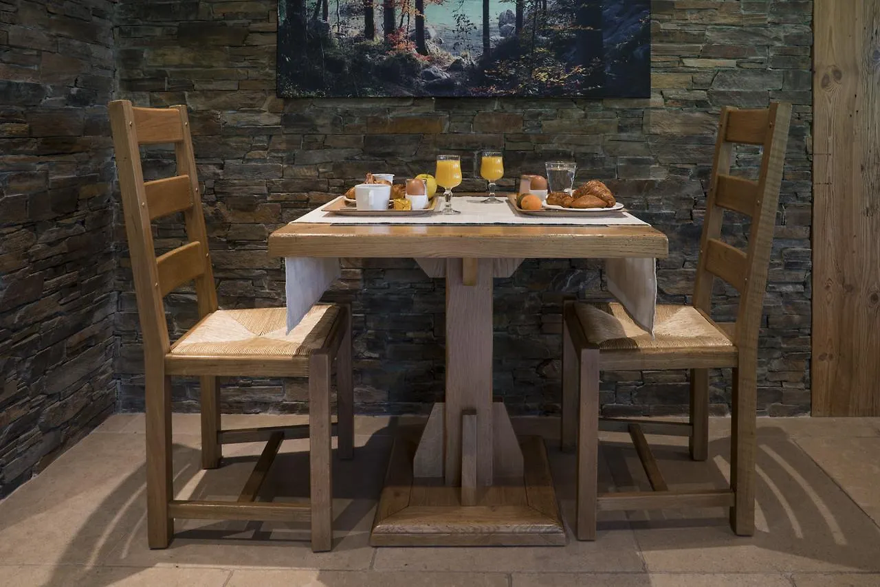 Hotel-Restaurant Bois Joly Crozet Hotel